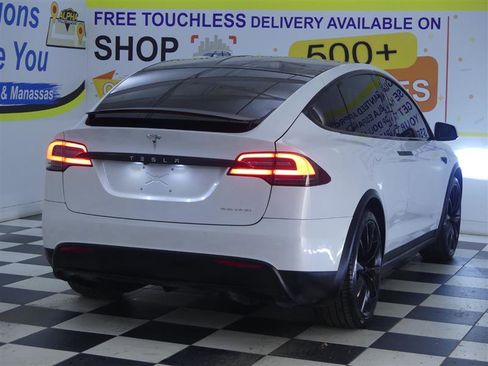 Used 2020 Tesla Model X Long Range AWD/4WD image 9