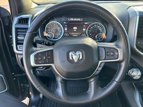 Used 2022 RAM 1500 Laramie AWD/4WD image 16