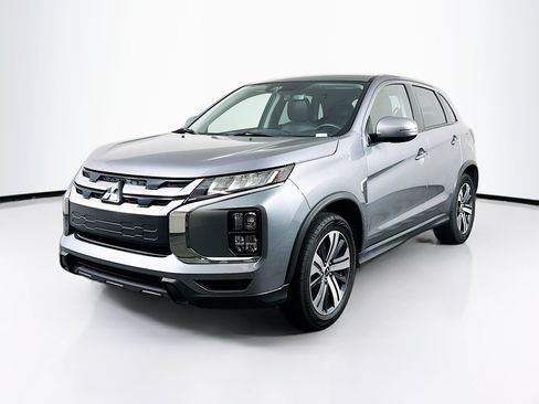 Used 2024 Mitsubishi Outlander Sport AWD image 3