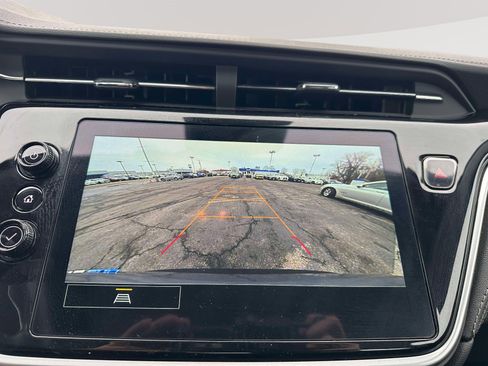 Certified 2023 Chevrolet Bolt EUV LT w/ Driver Confidence Package image 12