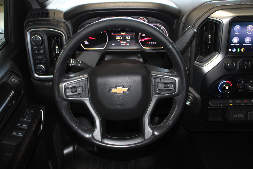 Used 2021 Chevrolet Silverado 1500 LT AWD/4WD image 9