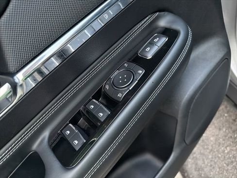 Used 2021 Lincoln Corsair Reserve w/ Equipment Group 201A image 21