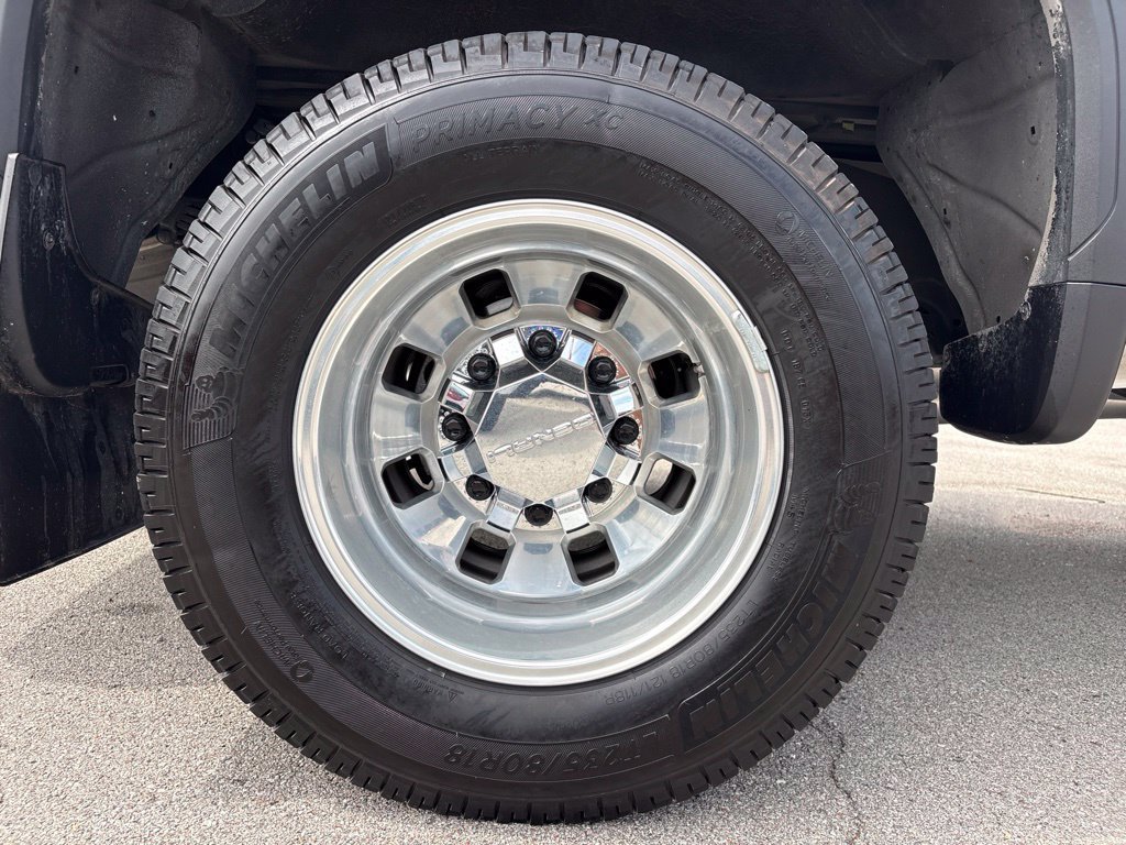 Used 2024 GMC Sierra 3500 Denali Ultimate AWD/4WD image 41