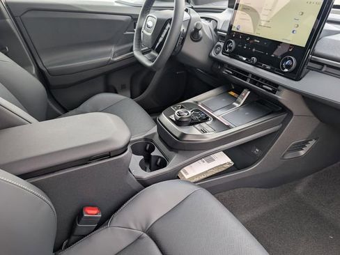 New 2026 Subaru Solterra image 18