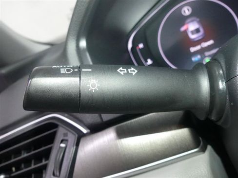 Used 2019 Honda Accord LX image 33