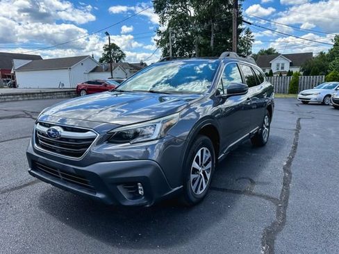Used 2020 Subaru Outback Premium AWD/4WD image 3