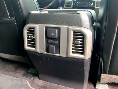 Used 2015 Ford F150 Platinum w/ Technology Package RWD image 32