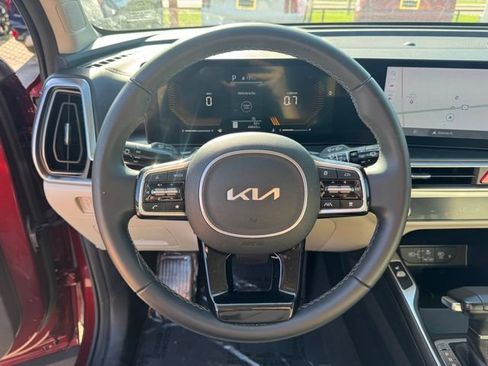 Certified 2024 Kia Sorento S AWD/4WD image 25