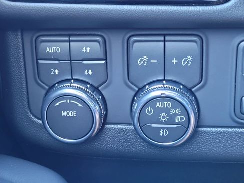 New 2026 GMC Yukon XL Elevation w/ Elevation Premium Package image 20