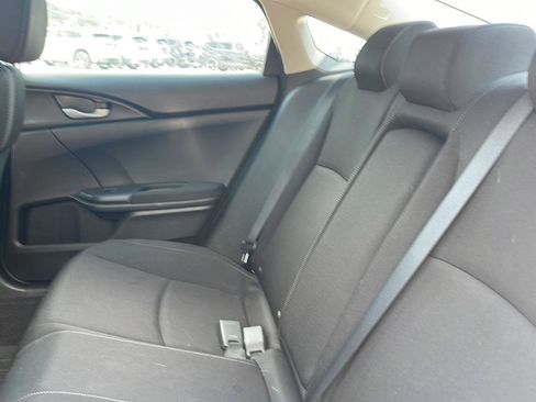 Used 2018 Honda Civic EX image 6