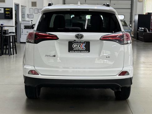 Used 2018 Toyota RAV4 LE w/ All Weather Liner Package AWD/4WD image 7