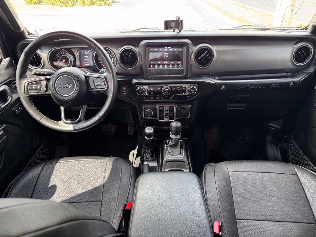 Used 2022 Jeep Wrangler Unlimited Sport AWD/4WD image 16