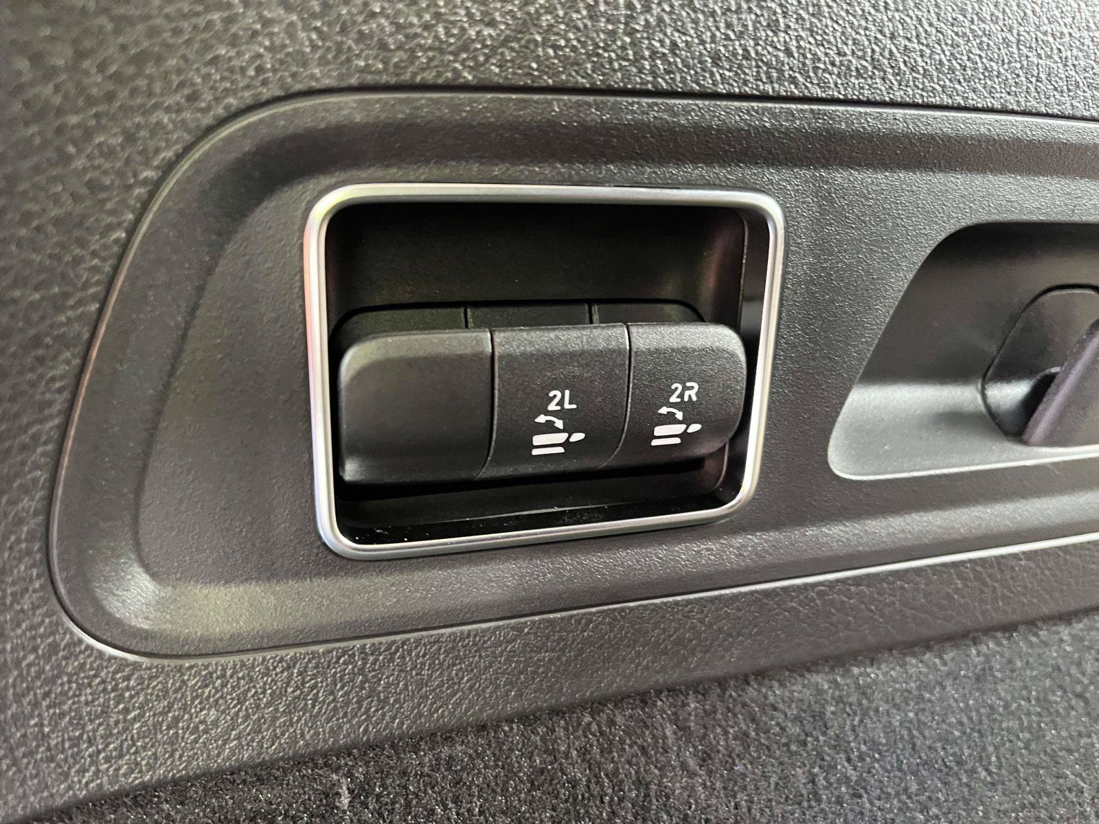 New 2027 Mercedes-Benz GLS 450 4MATIC image 10