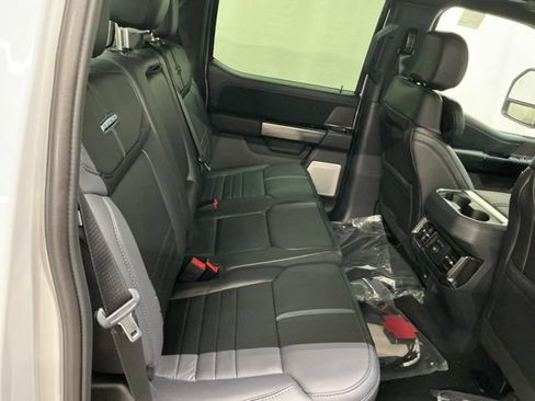 New 2026 Ford F250 Platinum w/ Tremor Off-Road Package AWD/4WD image 19