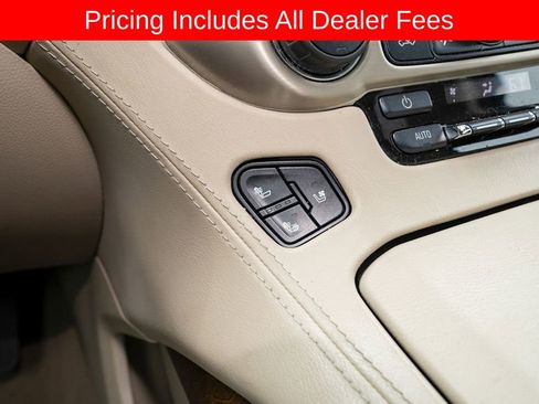Used 2020 GMC Yukon Denali w/ Denali Premium Package AWD/4WD image 10