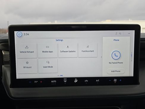 Used 2025 Ford Maverick XL w/ 4K Tow Package image 17