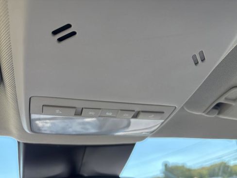 Used 2020 Buick Encore Preferred w/ Safety Package image 20