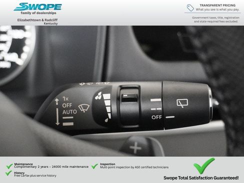 Used 2025 Mitsubishi Outlander AWD image 15
