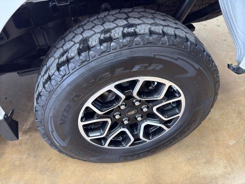 Used 2022 Ford F150 XLT w/ Equipment Group 302A High AWD/4WD image 11