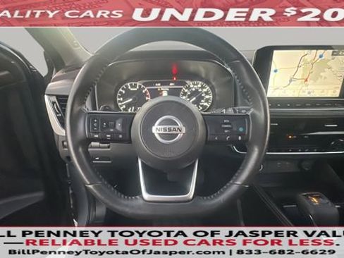 Used 2021 Nissan Rogue SL w/ Premium Package FWD image 17