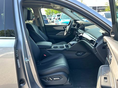 Certified 2025 Acura MDX FWD w/ Technology Package image 14