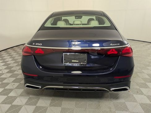 New 2026 Mercedes-Benz E 350 4MATIC Sedan image 5