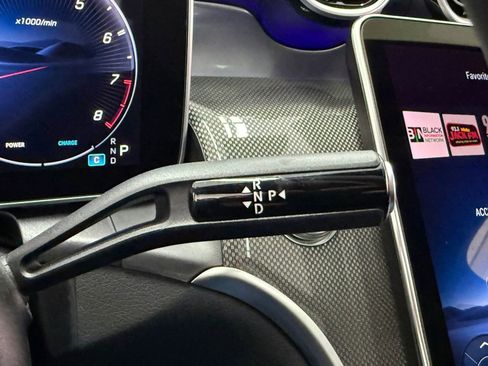 Certified 2025 Mercedes-Benz GLC 43 AMG 4MATIC image 17