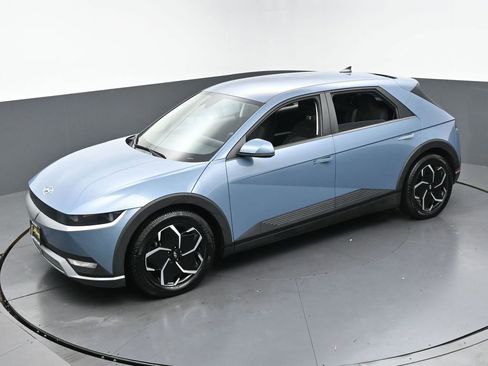 Used 2022 Hyundai Ioniq 5 SE image 41