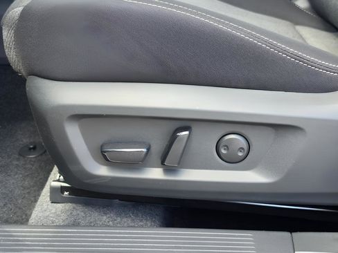 New 2026 Nissan Rogue SV FWD image 20