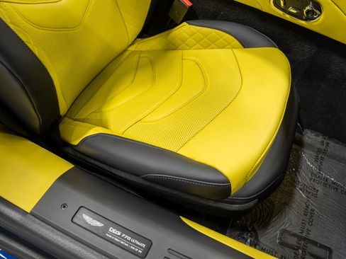 Used 2023 Aston Martin DBS Superleggera Volante RWD image 84