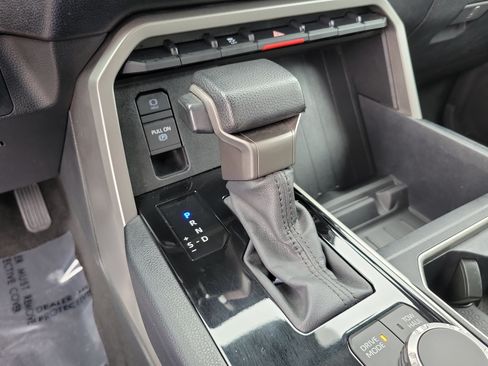 Used 2023 Toyota Tundra SR5 w/ SR5 Convenience Package RWD image 22