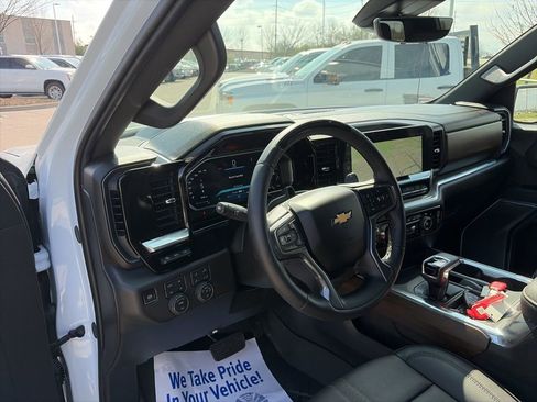 Used 2026 Chevrolet Silverado 1500 High Country image 61