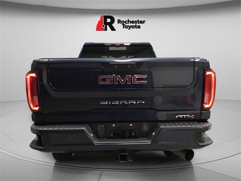Used 2020 GMC Sierra 2500 AT4 w/ AT4 Premium Package image 4