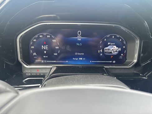 New 2026 Chevrolet Silverado 1500 High Country w/ Technology Package AWD/4WD image 18