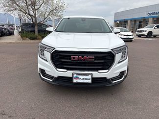 Certified 2024 GMC Terrain SLE FWD video 2
