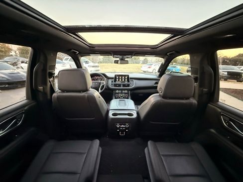 Used 2021 Chevrolet Tahoe Z71 image 30