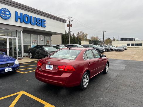 Used 2010 Kia Optima LX image 10