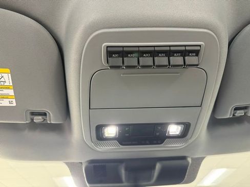 New 2026 Ford F250 XL w/ XL Chrome Package image 17