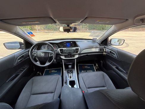 Used 2015 Honda Accord LX image 22