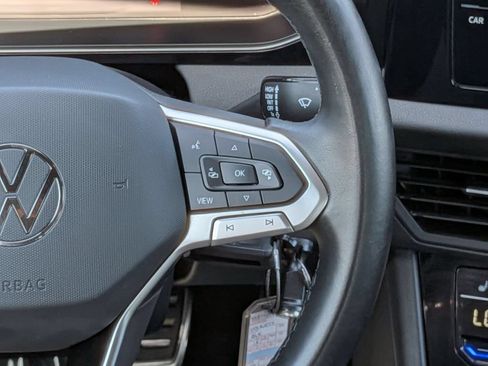 Used 2025 Volkswagen Jetta Sport FWD image 19