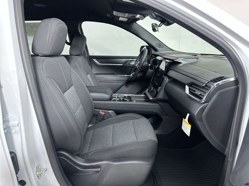 New 2026 GMC Acadia Elevation w/ LPO, All-Weather Package FWD image 29