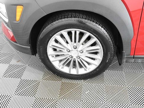 Used 2020 Hyundai Kona SEL Plus FWD image 30