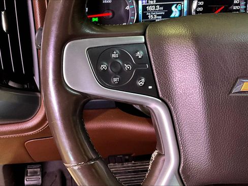 Used 2016 Chevrolet Silverado 2500 High Country w/ Duramax Plus Package AWD/4WD image 12