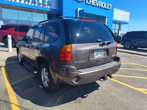 Used 2008 GMC Envoy SLE w/ Sun And Sound Package AWD/4WD image 5