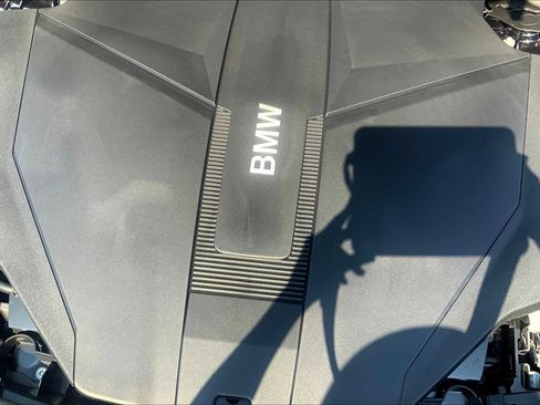 Used 2026 BMW i7 eDrive50 w/ Executive Package image 17