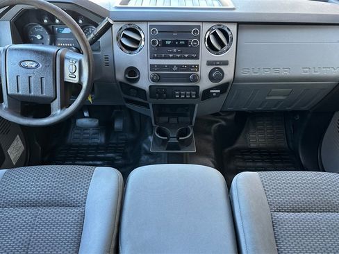 Used 2013 Ford F550 2WD Crew Cab Super Duty w/ Payload Upgrade Pkg image 13