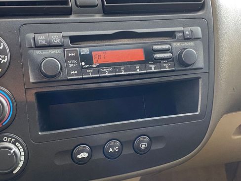 Used 2005 Honda Civic VP image 24