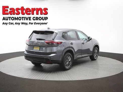 Used 2024 Nissan Rogue S AWD/4WD image 41