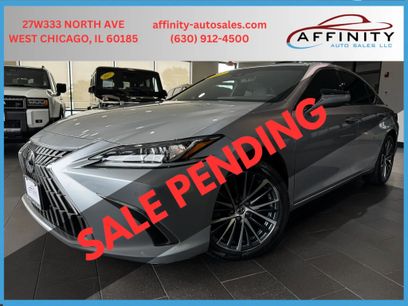 Used 2023 Lexus ES 250 w/ Premium Package
