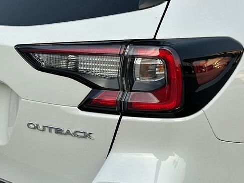 New 2025 Subaru Outback Premium image 32